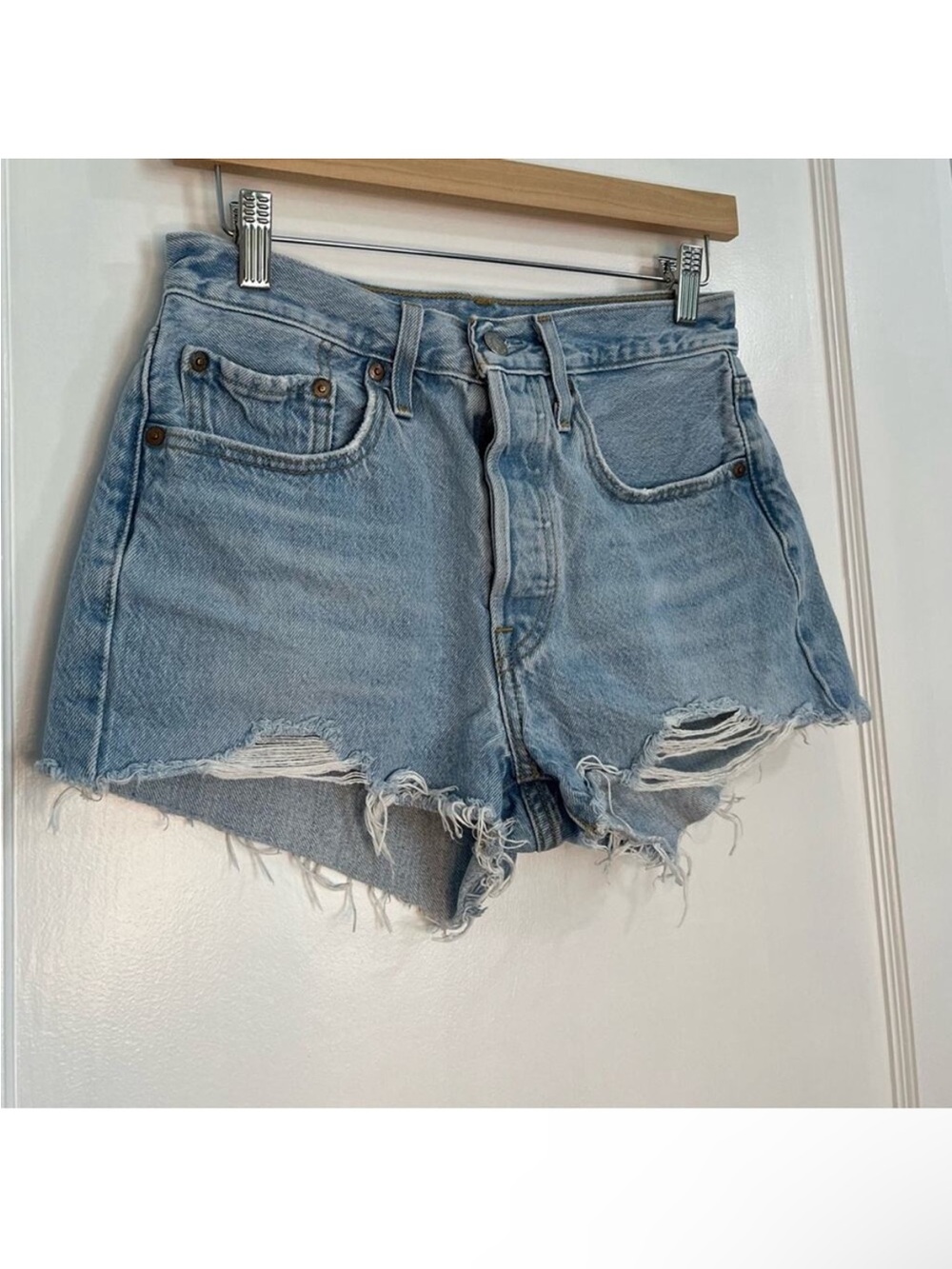 Levi’s 501 ORIGINAL FIT HIGH RISE shorts 26 / 2